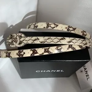 CHANEL Python Cream Brown Snake & Leather Skinny Belt CC Logo w/ Matte Silver HW Chanel Python - 25 For Sale on 1stDibs | chanel python bag  main image 4